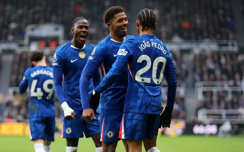 مخالفات متكررة.. أسوأ سائق في البريميرليج 2025 يبرز اسمه